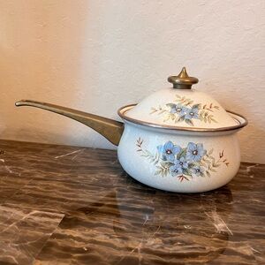 Mikasa Grande Chef 1.5 QT Saucepan with Lid Day Dreams Pattern UN704